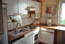 Renate%203-2005.JPG