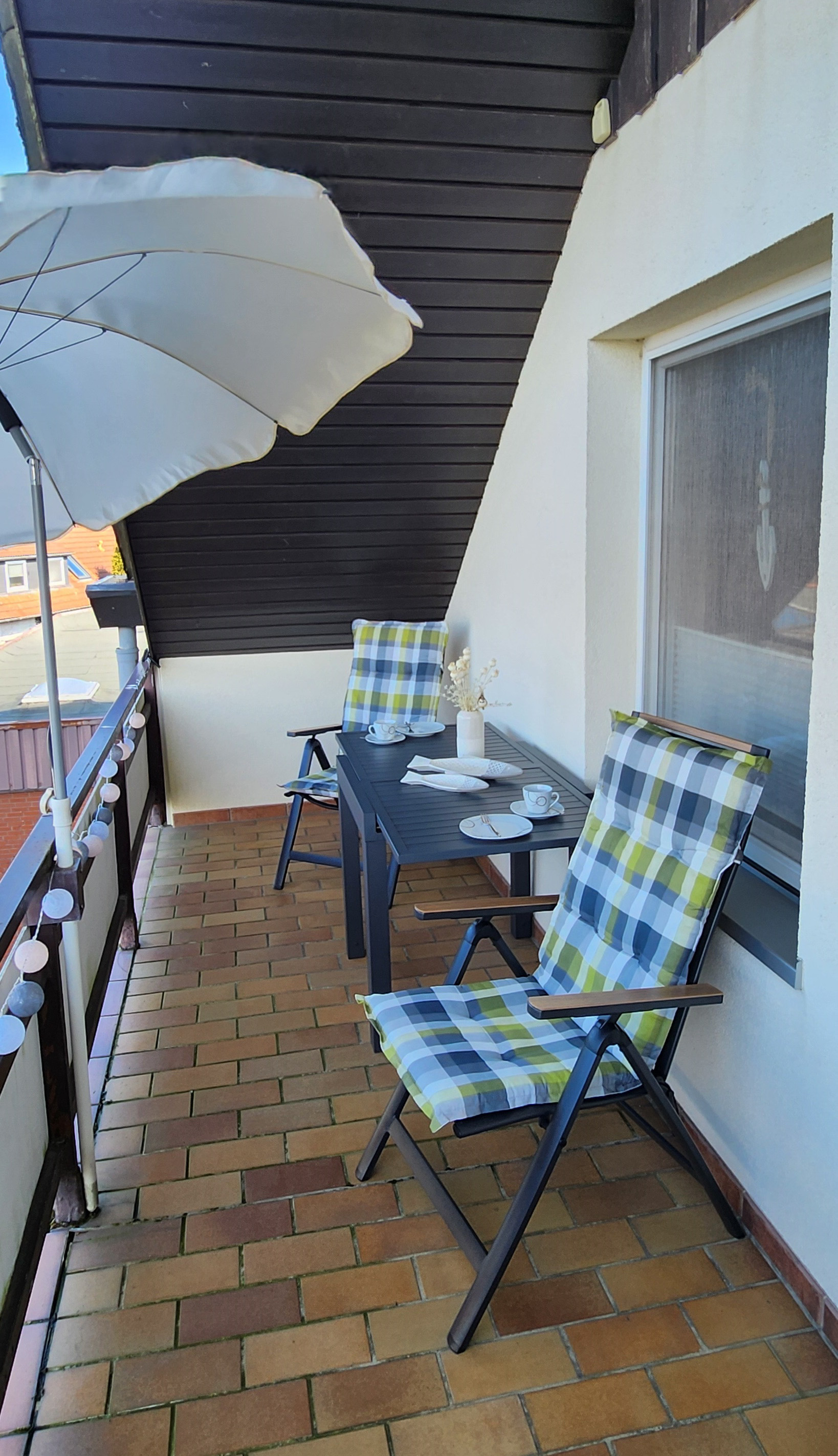 C-24-Nic-2025-03-Balkon.jpg